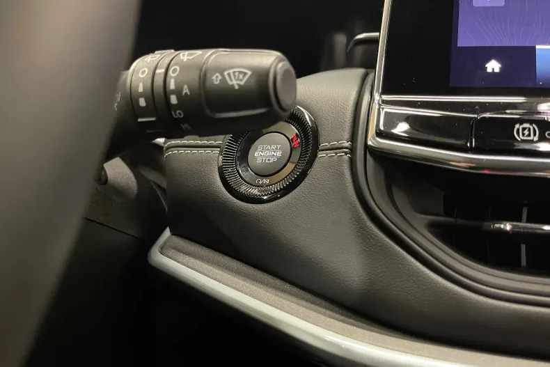 Jeep Compass din 2022 cu 125.578 km - oferta JEE104125 - foto 25