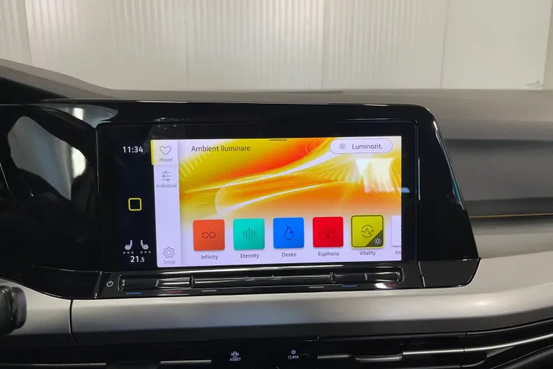 Volkswagen Golf din 2021 cu 131.667 km - oferta VOL104128 - foto 17