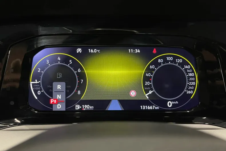 Volkswagen Golf din 2021 cu 131.667 km - oferta VOL104128 - foto 23