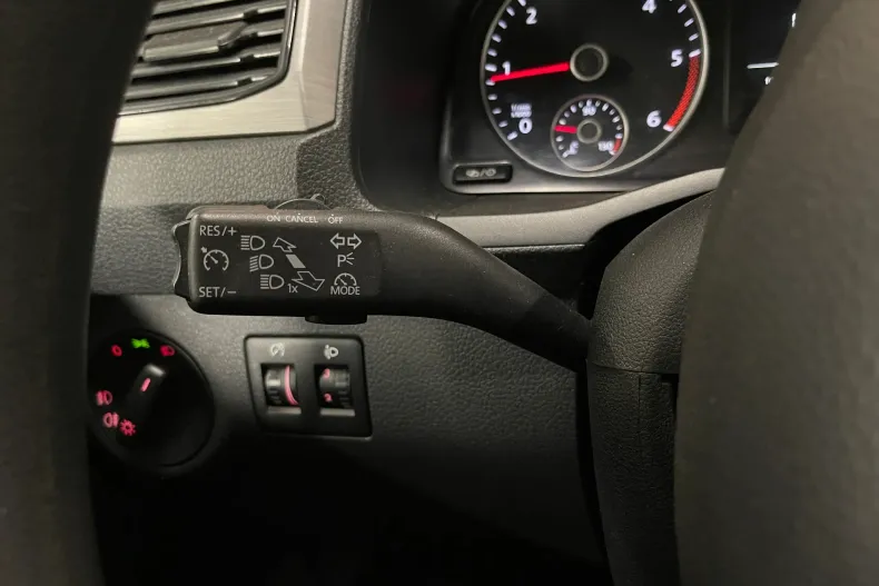 Volkswagen Caddy din 2020 cu 76.357 km - oferta VOL104130 - foto 19