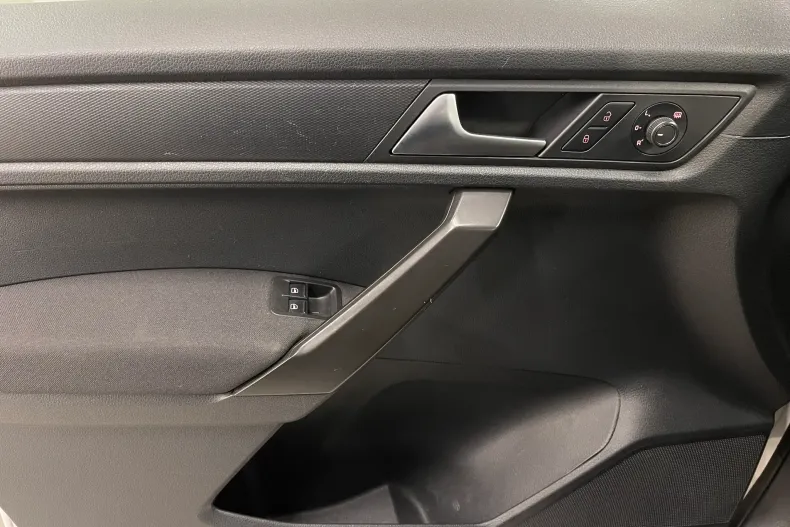 Volkswagen Caddy din 2020 cu 76.357 km - oferta VOL104130 - foto 20