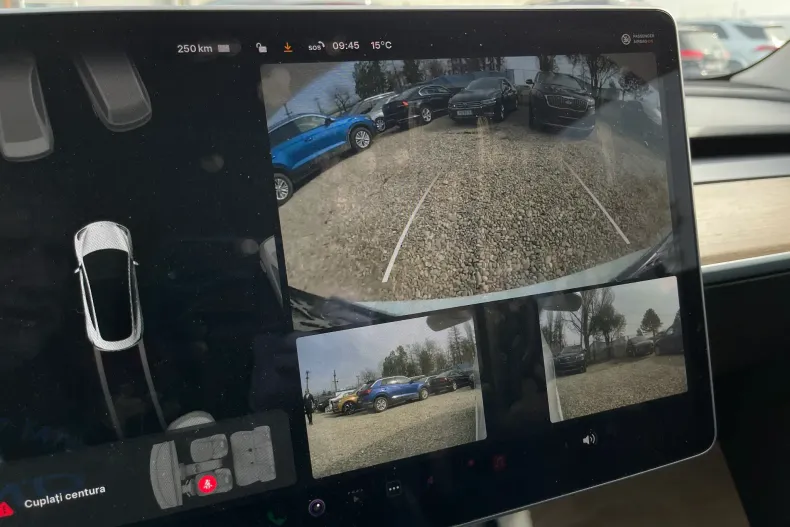 Tesla Model 3 din 2021 cu 45.293 km - oferta TES104133 - foto 25