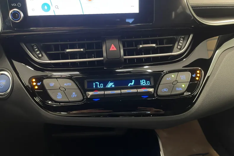 Toyota C-HR din 2024 cu 4.445 km - oferta TOY104139 - foto 16