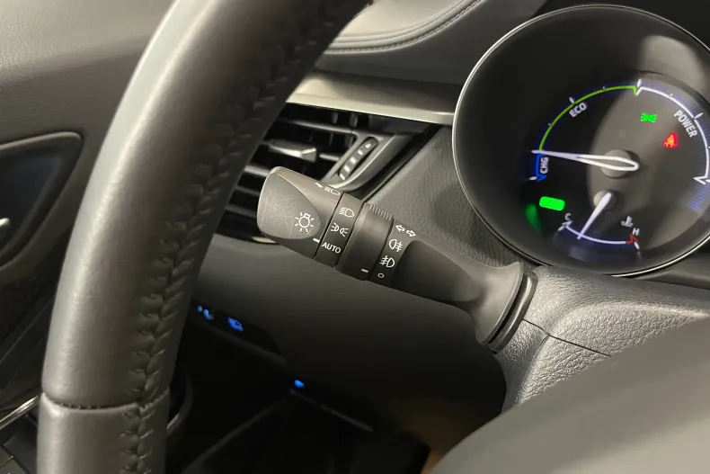 Toyota C-HR din 2024 cu 4.445 km - oferta TOY104139 - foto 19