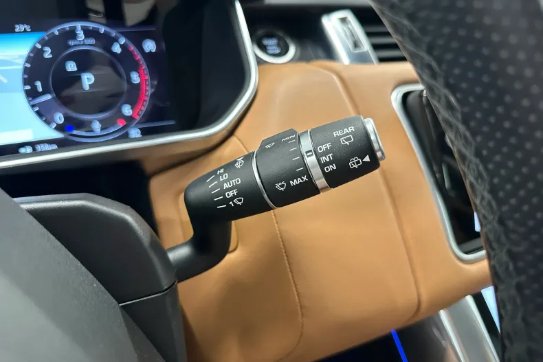 Land Rover Range Rover Sport din 2019 cu 90.038 km - oferta LAN104155 - foto 32