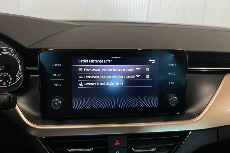 Skoda Kamiq din 2023 cu 26.012 km - oferta SKO104162 - foto 13