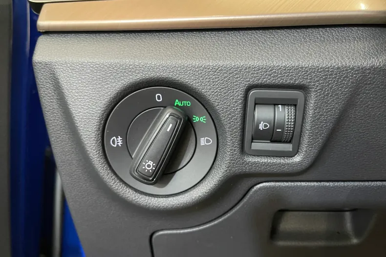 Skoda Kamiq din 2023 cu 26.012 km - oferta SKO104162 - foto 19