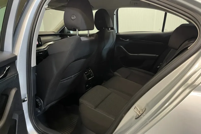 Skoda Octavia din 2021 cu 132.881 km - oferta SKO104167 - foto 8