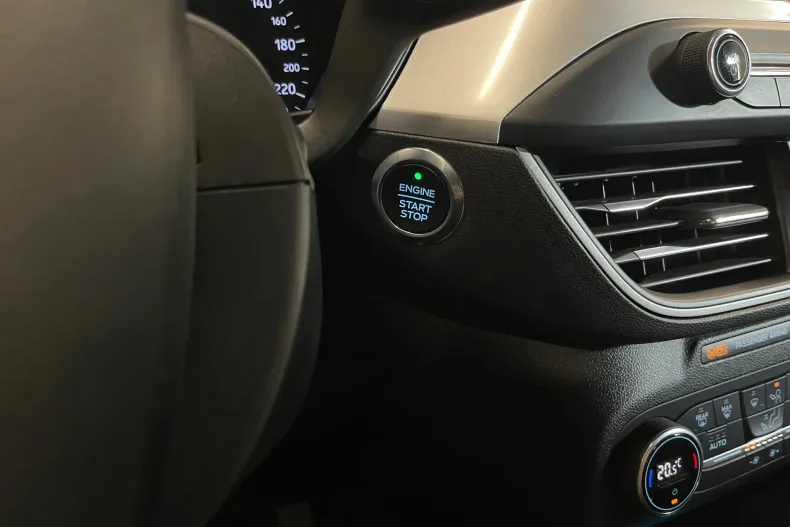 Ford Focus din 2020 cu 95.896 km - oferta FOR104170 - foto 19