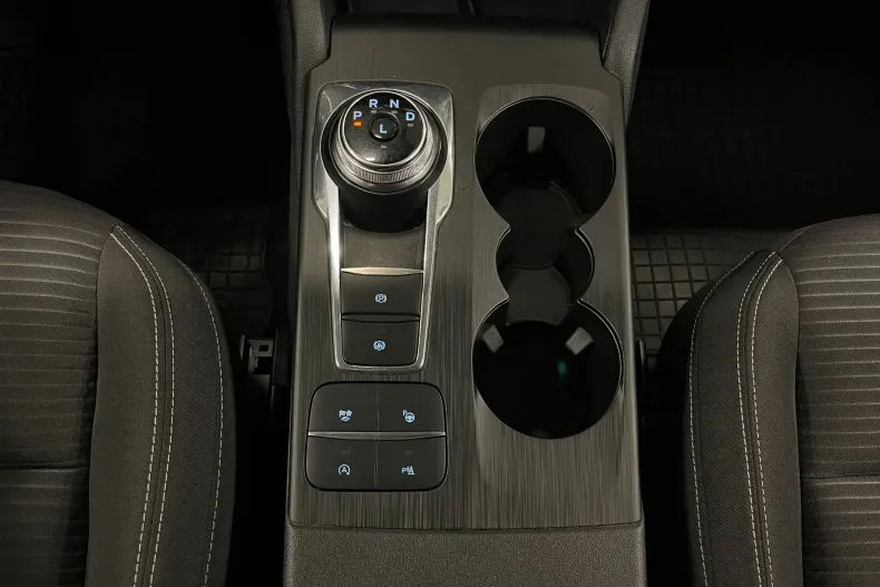 Ford Kuga din 2020 cu 81.374 km - oferta FOR104186 - foto 24