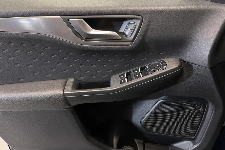 Ford Kuga din 2020 cu 81.374 km - oferta FOR104186 - foto 29