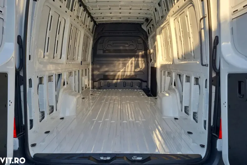 Mercedes-Benz Sprinter din 2024 cu 7 km - oferta MER104196 - foto 21