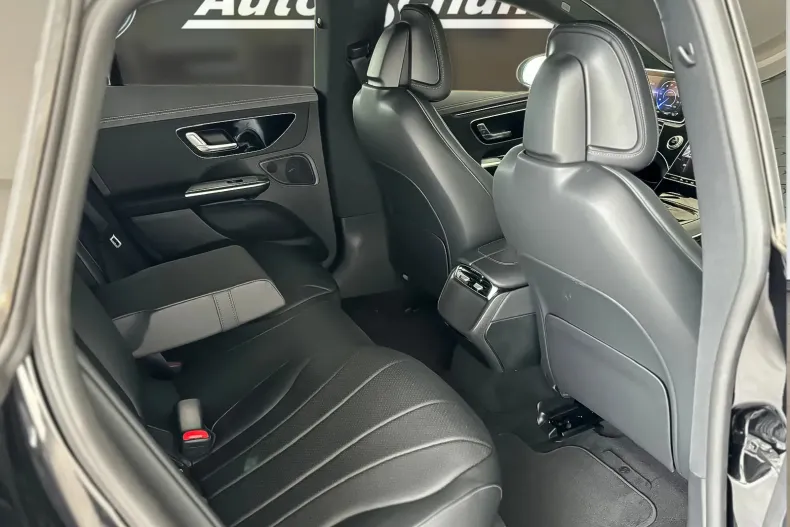 Mercedes-Benz EQE din 2023 cu 20 km - oferta MER104206 - foto 17