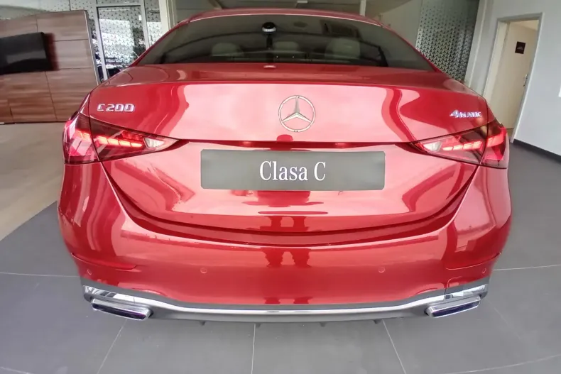 Mercedes-Benz C din 2023 cu 13.000 km - oferta MER104207 - foto 9