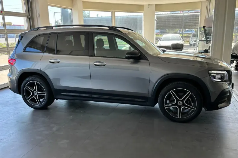 Mercedes-Benz GLB din 2023 cu 8.500 km - oferta MER104212 - foto 5