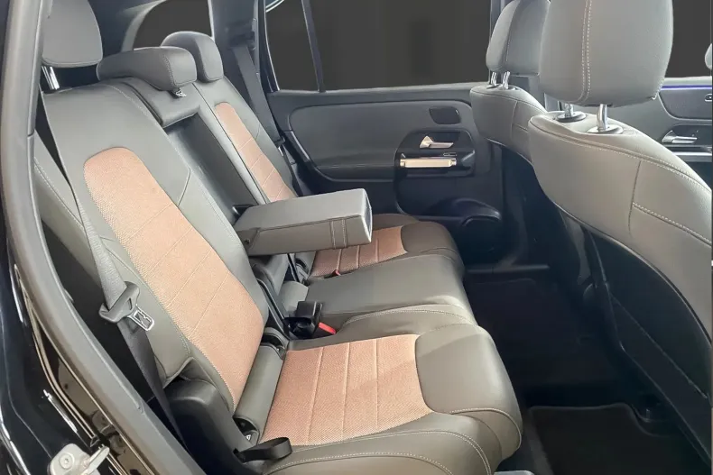 Mercedes-Benz EQB din 2023 cu 11.500 km - oferta MER104214 - foto 11