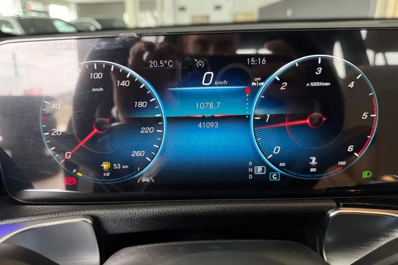 Mercedes-Benz GLB din 2023 cu 41.500 km - oferta MER104225 - foto 9