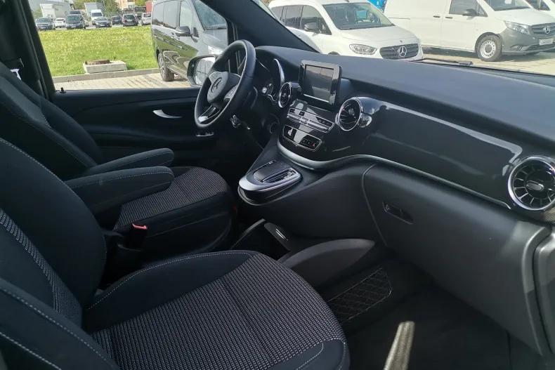 Mercedes-Benz V din 2021 cu 45.000 km - oferta MER104243 - foto 13