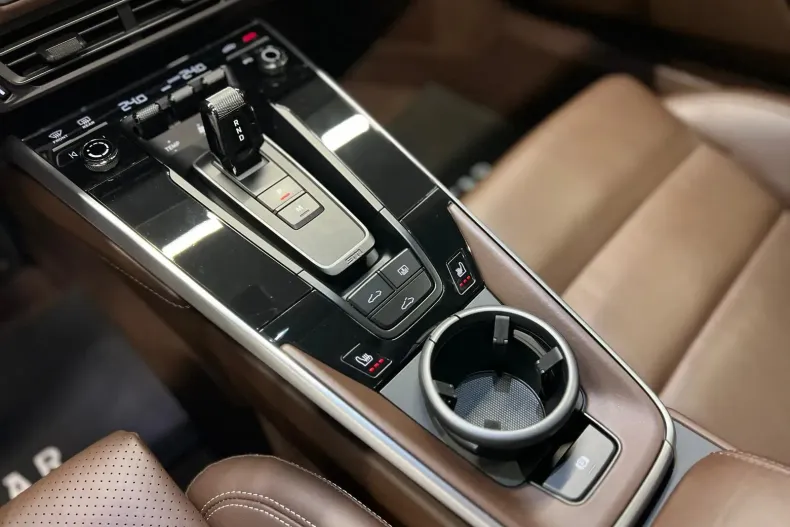 Porsche 911 din 2019 cu 50.089 km - oferta POR104245 - foto 14