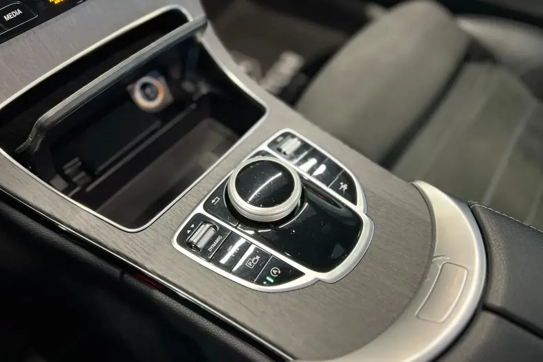 Mercedes-Benz C din 2019 cu 87.620 km - oferta MER104246 - foto 14