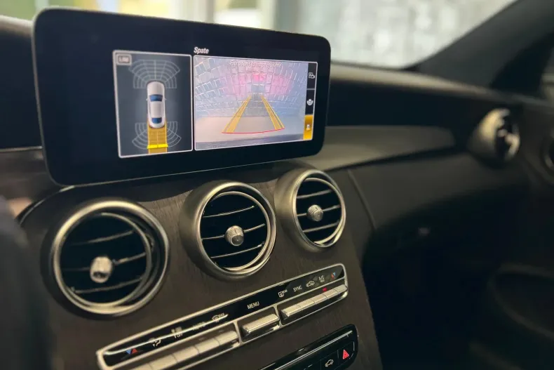 Mercedes-Benz C din 2019 cu 87.620 km - oferta MER104246 - foto 16