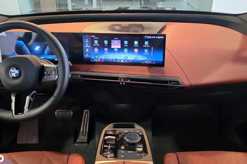 BMW iX din 2025 cu 4.000 km - oferta BMW104253 - foto 10