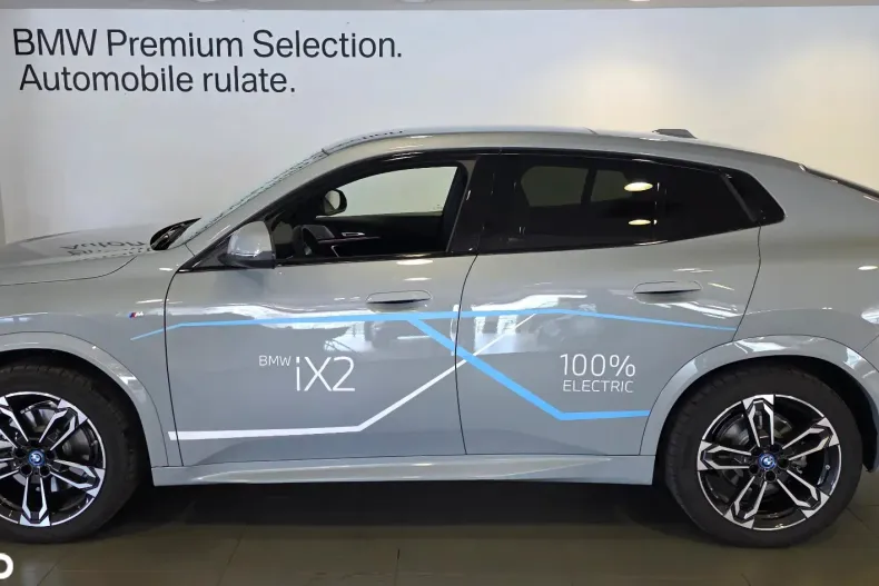 BMW iX2 din 2025 cu 4.000 km - oferta BMW104255 - foto 3