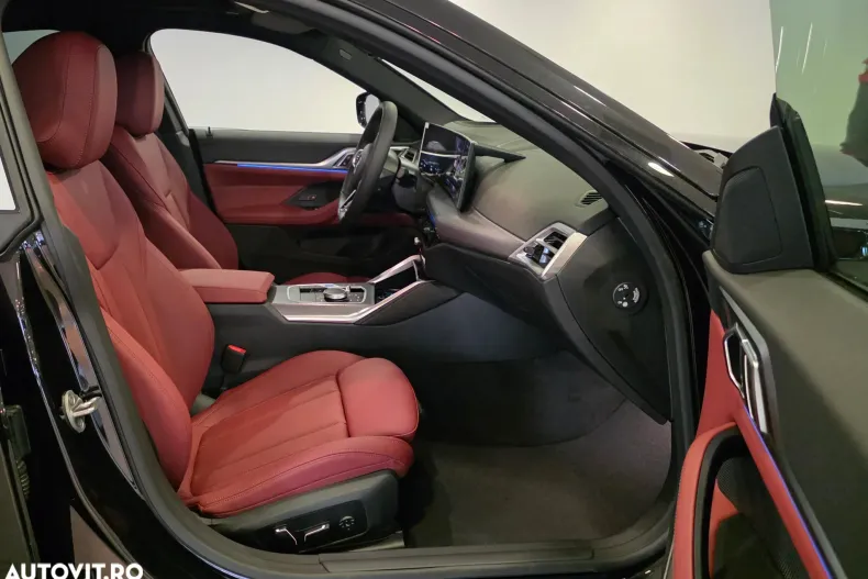 BMW i4 din 2025 cu 4.000 km - oferta BMW104256 - foto 12