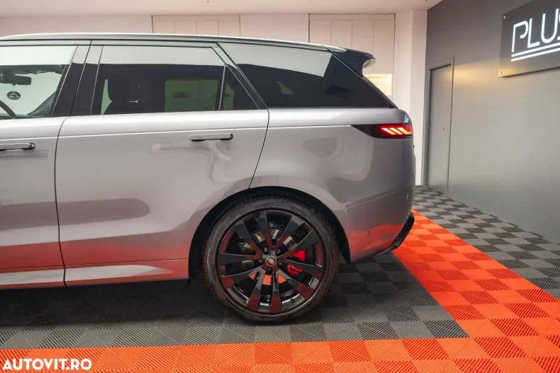 Land Rover Range Rover Sport din 2023 cu 37.900 km - oferta LAN104270 - foto 9