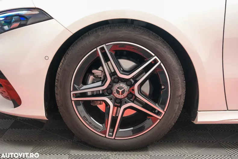 Mercedes-Benz A din 2024 cu 13.000 km - oferta MER104271 - foto 8