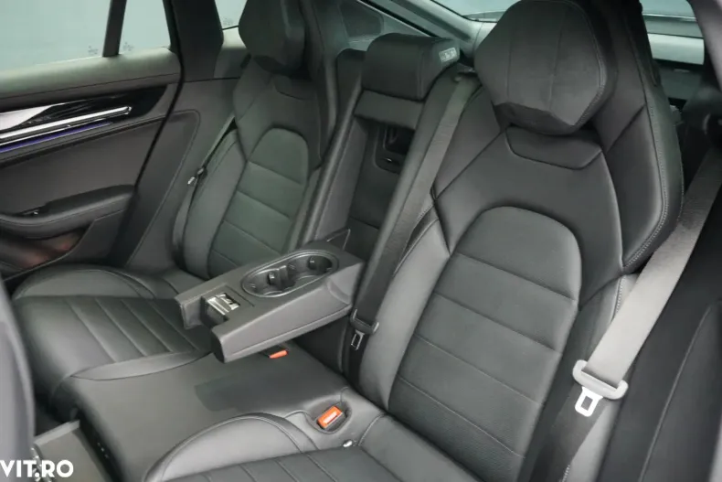 Porsche Panamera din 2024 cu 19.900 km - oferta POR104279 - foto 23