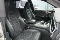 Audi Q8 din 2022 cu 67.029 km - oferta AUD104280 - foto 5