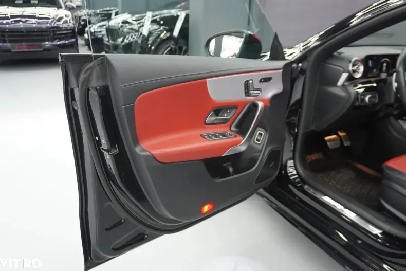 Mercedes-Benz CLA din 2020 cu 61.764 km - oferta MER104287 - foto 8