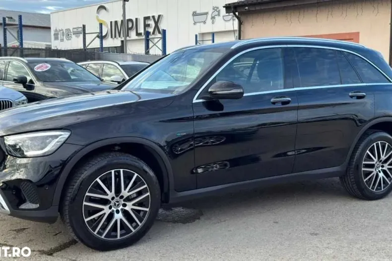 Mercedes-Benz GLC din 2021 cu 152.000 km - oferta MER104292 - foto 3