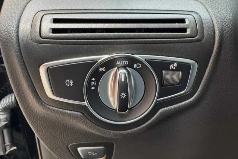 Mercedes-Benz GLC din 2021 cu 152.000 km - oferta MER104292 - foto 25