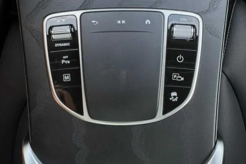 Mercedes-Benz GLC din 2021 cu 152.000 km - oferta MER104292 - foto 29