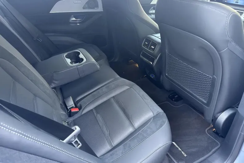 Mercedes-Benz GLE Coupe din 2024 cu 5.400 km - oferta MER104311 - foto 13