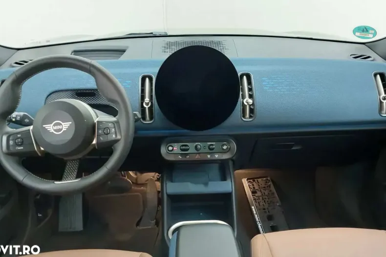 MINI Countryman din 2023 cu 12.714 km - oferta MIN104325 - foto 8
