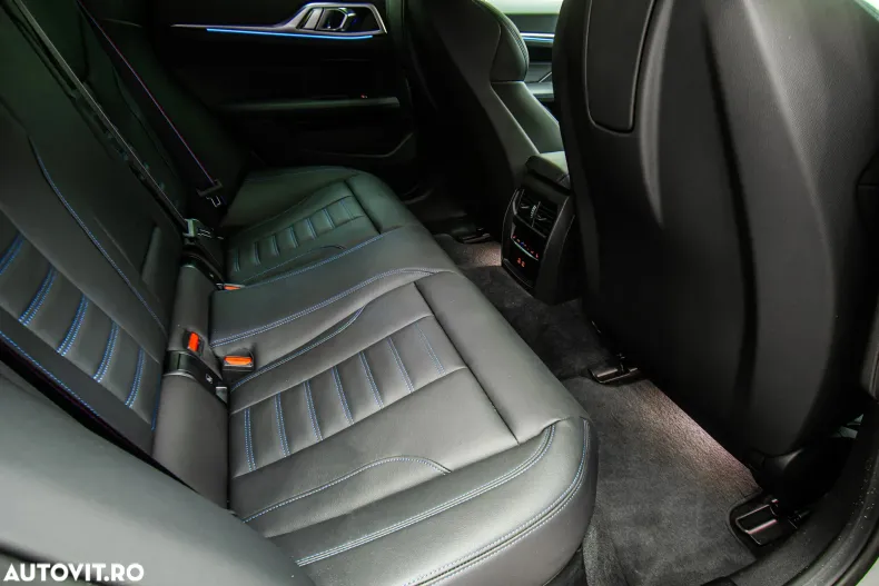 BMW i4 din 2022 cu 37.000 km - oferta BMW104328 - foto 19