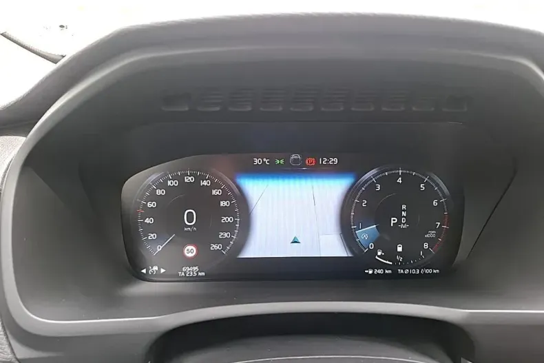 Volvo XC90 din 2020 cu 69.720 km - oferta VOL104329 - foto 3