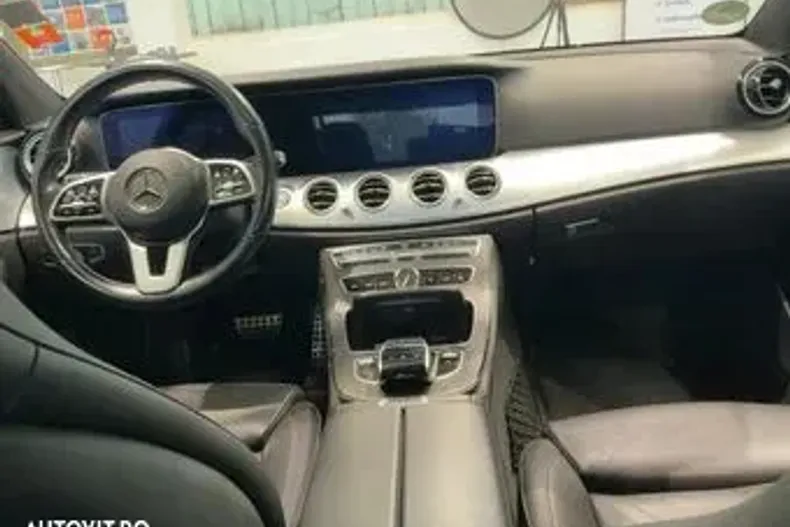 Mercedes-Benz E din 2019 cu 120.720 km - oferta MER104337 - foto 4
