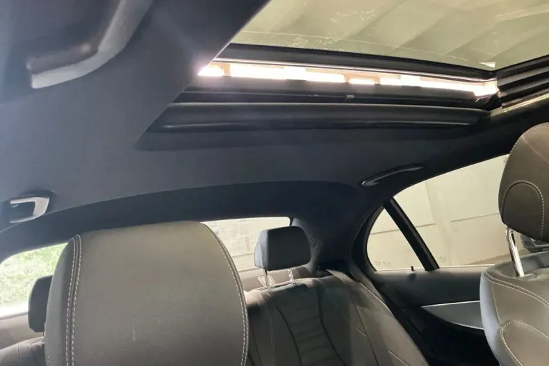 Mercedes-Benz E din 2019 cu 120.720 km - oferta MER104337 - foto 5