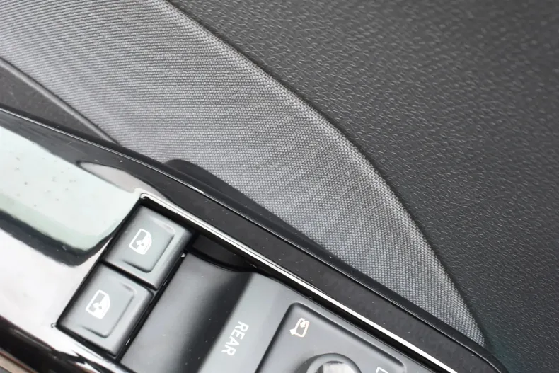 Volkswagen ID.3 din 2022 cu 88.000 km - oferta VOL104343 - foto 16