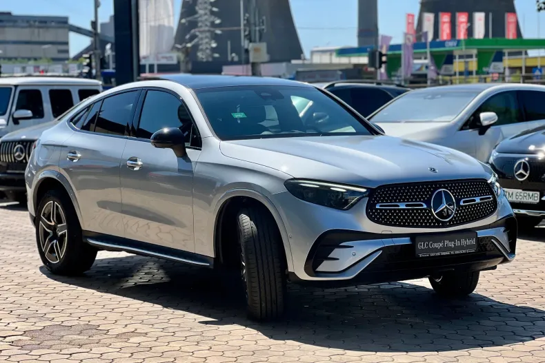 Mercedes-Benz GLC Coupe din 2025 cu 3 km - oferta MER104348 - foto 7