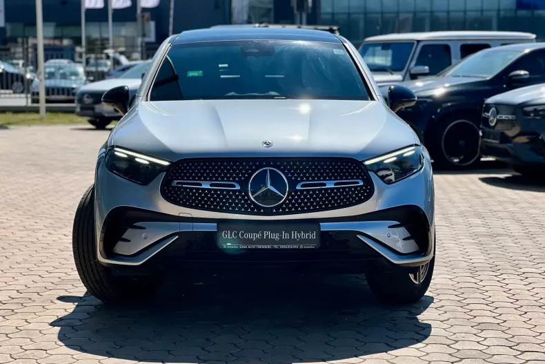 Mercedes-Benz GLC Coupe din 2025 cu 3 km - oferta MER104348 - foto 8