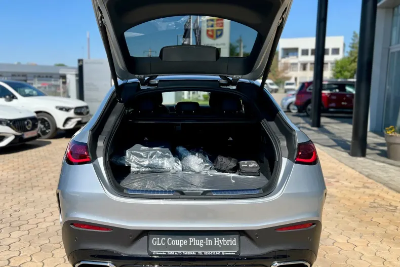 Mercedes-Benz GLC Coupe din 2025 cu 3 km - oferta MER104348 - foto 15