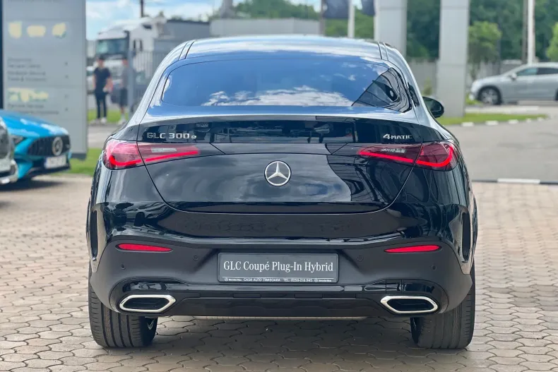 Mercedes-Benz GLC Coupe din 2025 cu 3 km - oferta MER104352 - foto 4