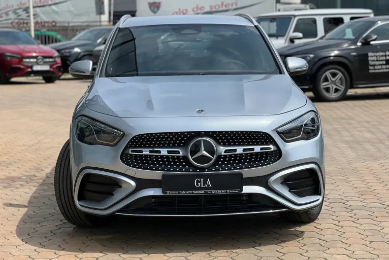 Mercedes-Benz GLA din 2025 cu 3 km - oferta MER104354 - foto 8
