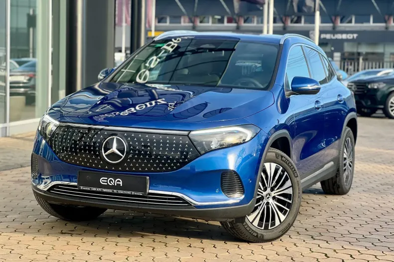 Mercedes-Benz EQA din 2024 cu 3.500 km - oferta MER104356 - foto 1