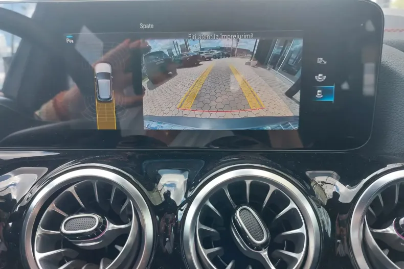 Mercedes-Benz EQA din 2022 cu 32.000 km - oferta MER104369 - foto 13